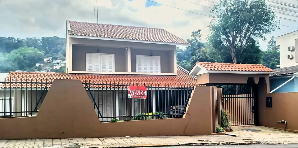 Casa à venda em Nazaré, Concórdia, foto 2 de 30