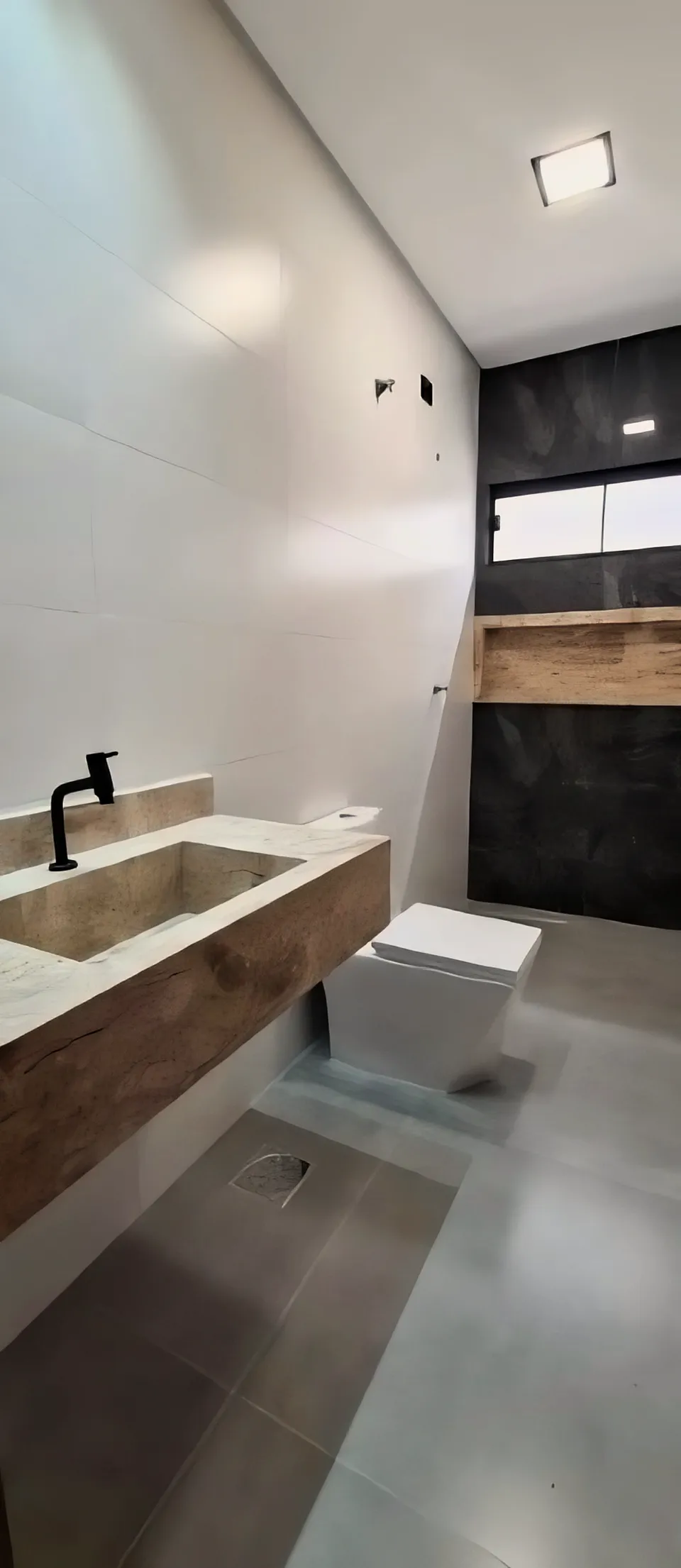 Casa à venda em Setor Faiçalville, Goiânia, foto 2 de 11