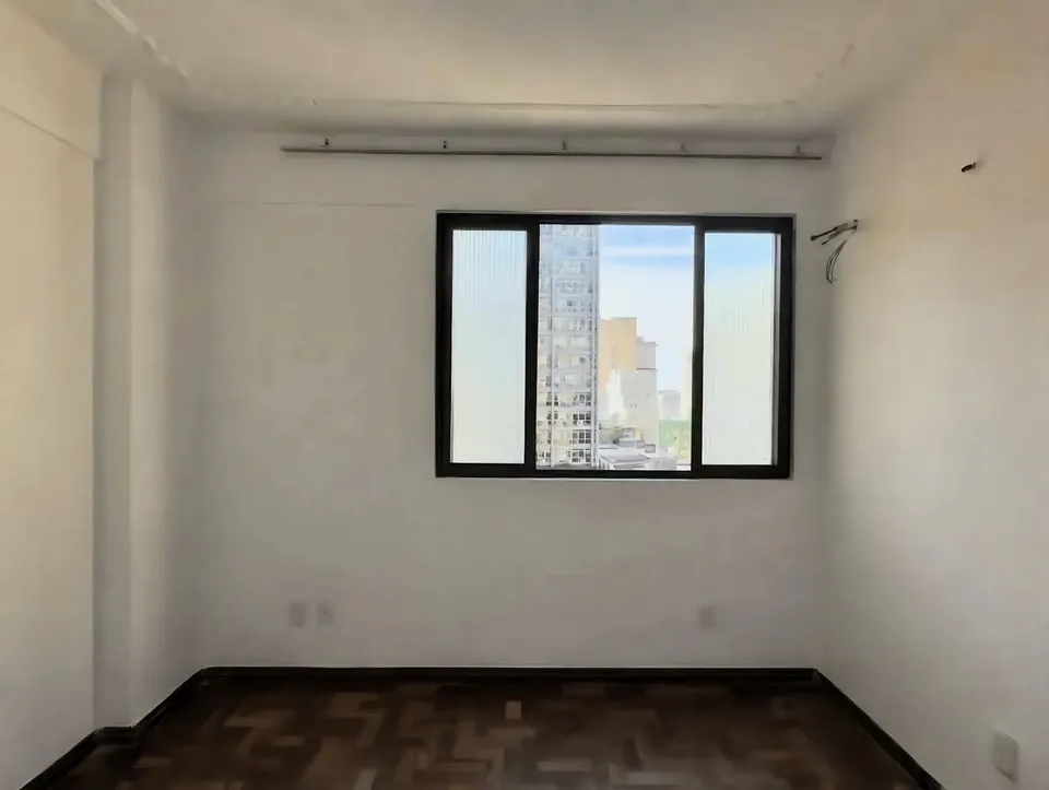 Apartamento à venda em Centro Histórico, Porto Alegre, foto 3 de 10