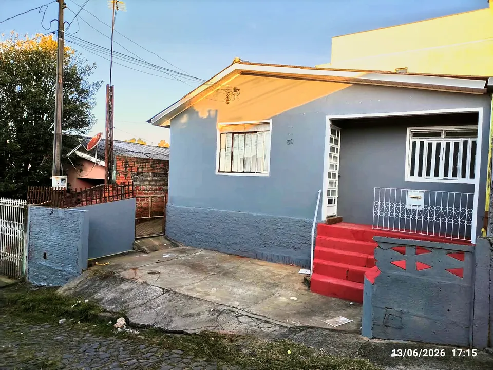 Casa à venda em 31 de Março, Ponta Grossa, foto 1 de 7