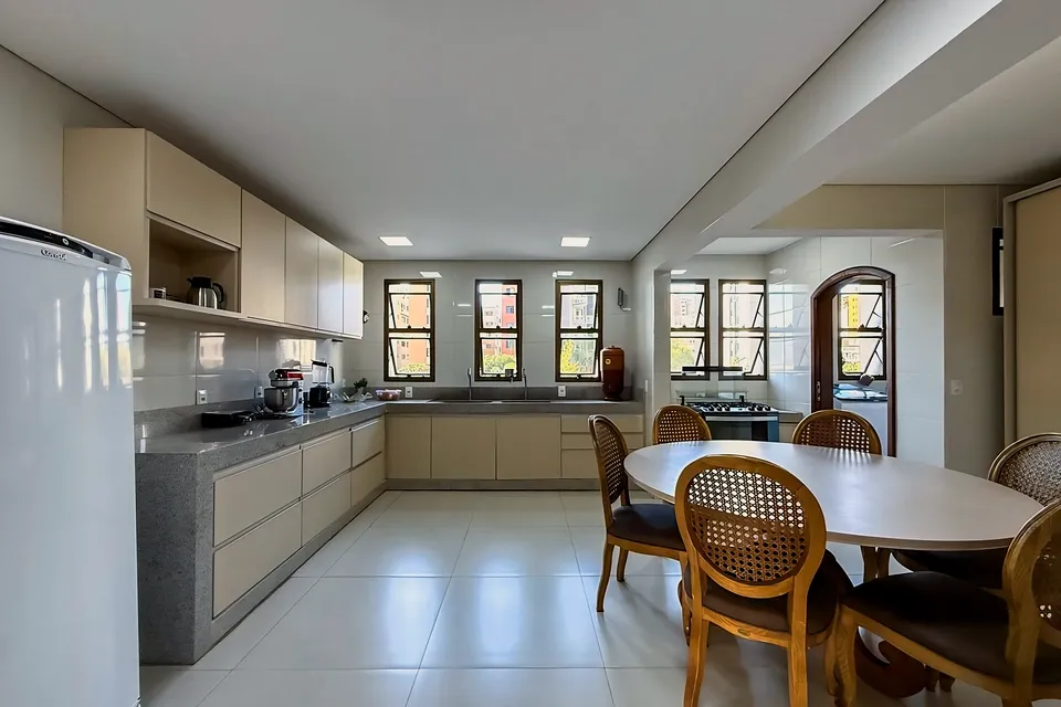 Apartamento à venda em Funcionários, Belo Horizonte, foto 4 de 12