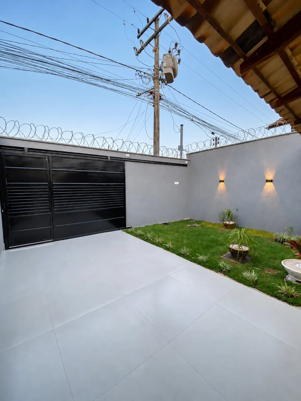 Casa à venda em Senador Canedo - Goiás, foto 1 de 19